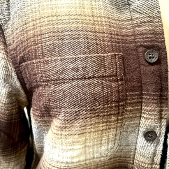 Hollister Brown and Cream Plaid Shirt Jacket - Picture 6 of 14